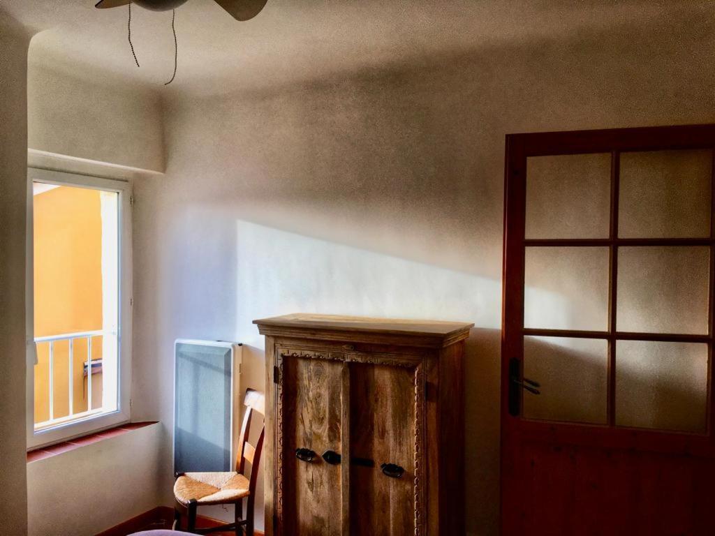 La Maison De Lily, Cosy Dans Le Vieux-Hyeres, Parking Gratuit Eksteriør bilde