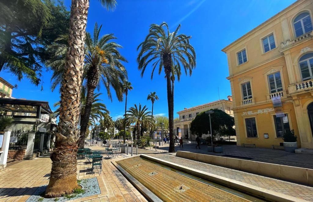La Maison De Lily, Cosy Dans Le Vieux-Hyeres, Parking Gratuit Eksteriør bilde